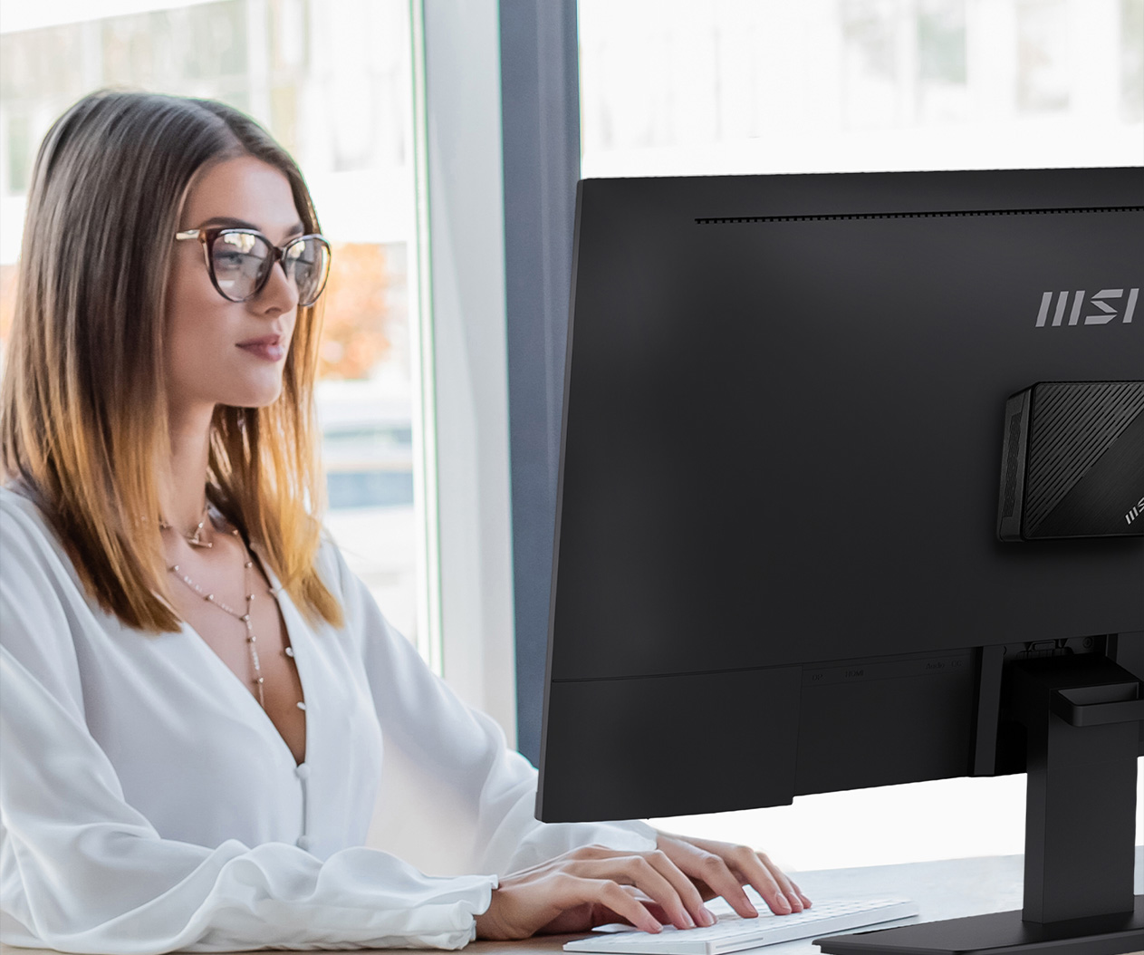 PRO MP273A BUSINESS PRODUCTIVITY MONITOR